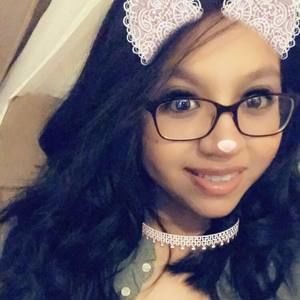 Meet your Posher, Eva